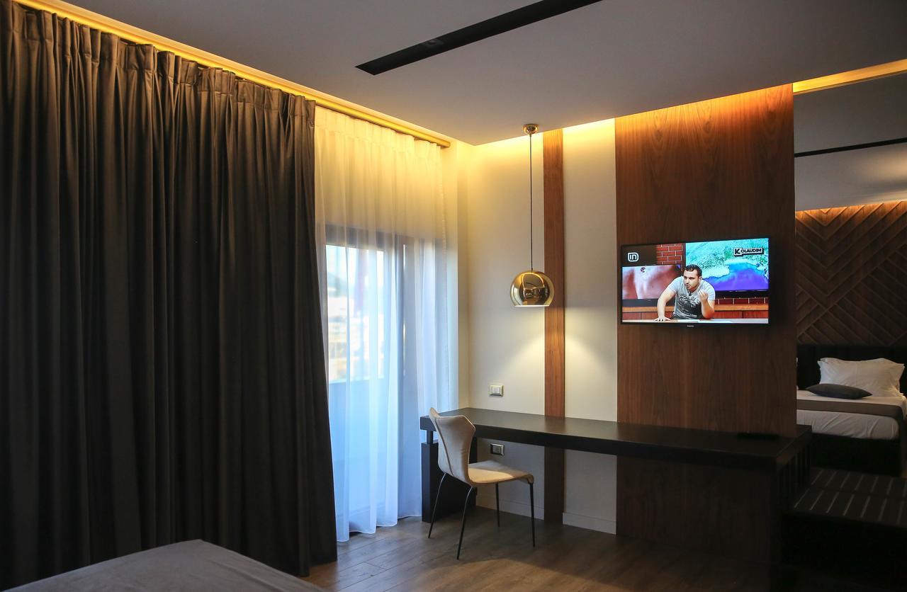 Mai Tai Resort Tirana Esterno foto