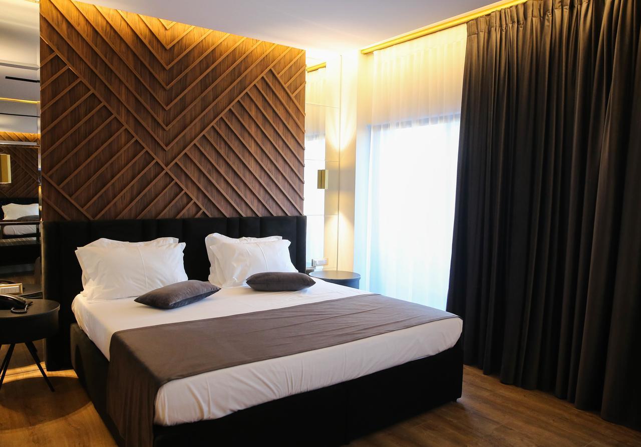 Mai Tai Resort Tirana Esterno foto