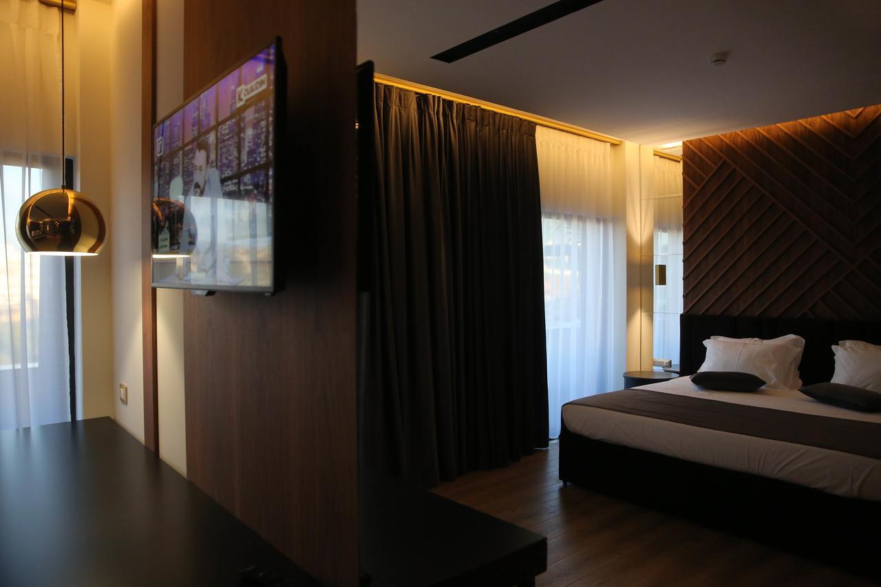Mai Tai Resort Tirana Esterno foto