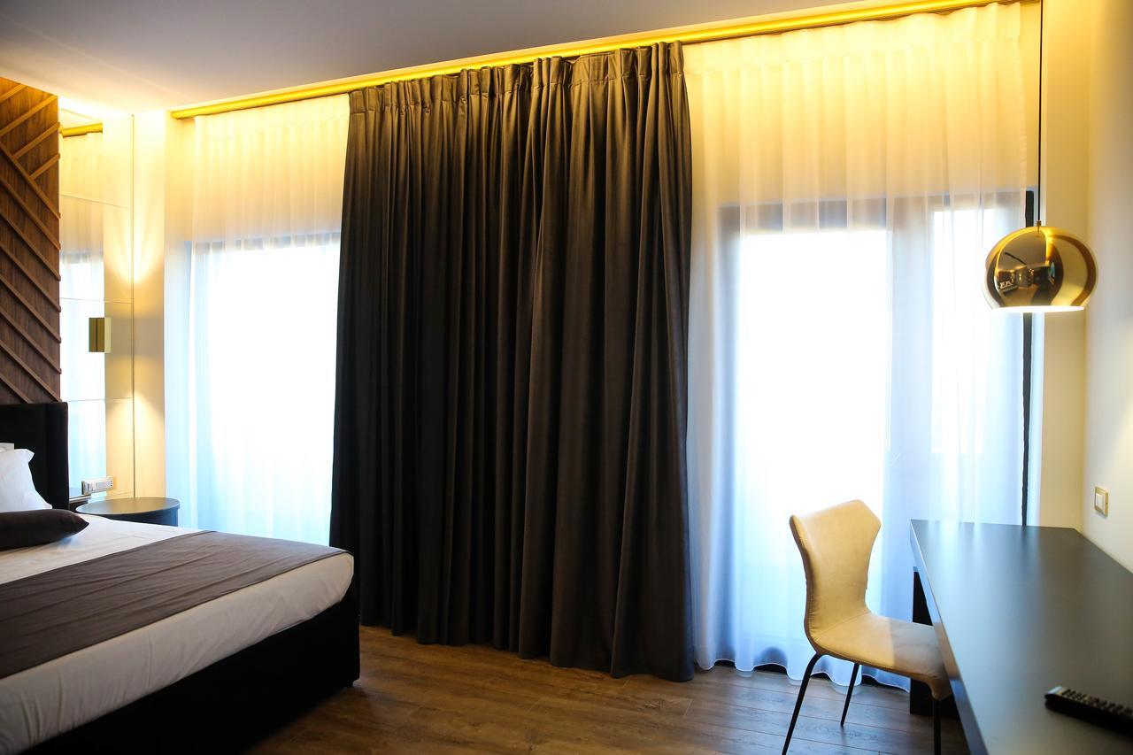 Mai Tai Resort Tirana Esterno foto