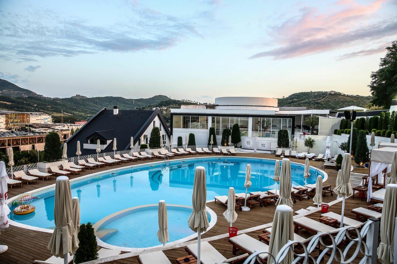Mai Tai Resort Tirana Esterno foto